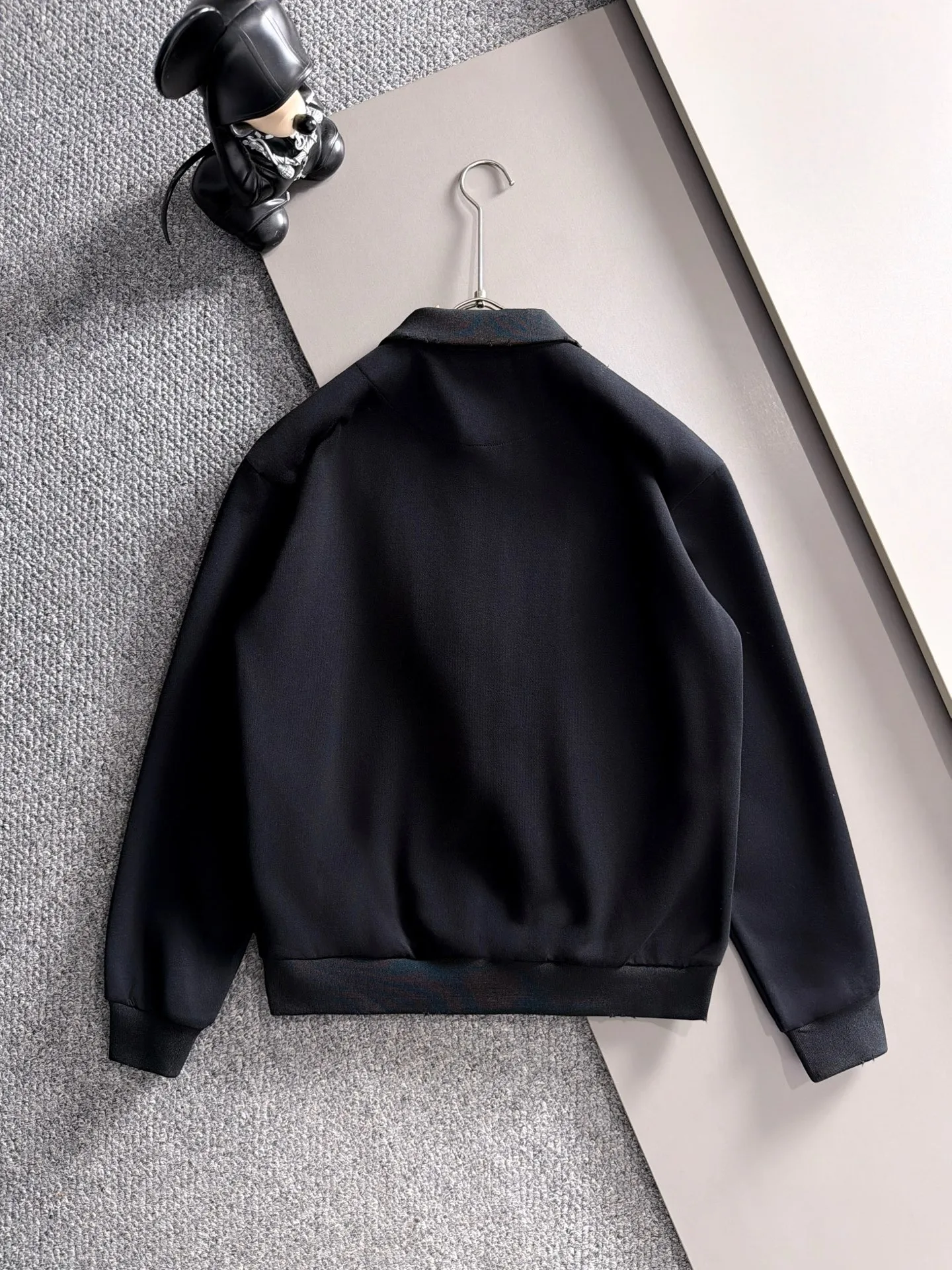 🛫🛫🛫High version Acne Studios suit 26ss customized top-grade fabric new jacket casual pants, ribbon letter embroidery stitching new show products‼ The product is in perfect condition, comfortable and warm, complete with three labels, full and attractive color, very outstanding design, customized hardware accessories can easily enhance the fashion sense, the workmanship is extremely elegant and rigorous, and the wiring is neat and meticulous! A masterpiece from a famous designer! The upper body does not look bloated and is super handsome! Sizes：M～XXXL